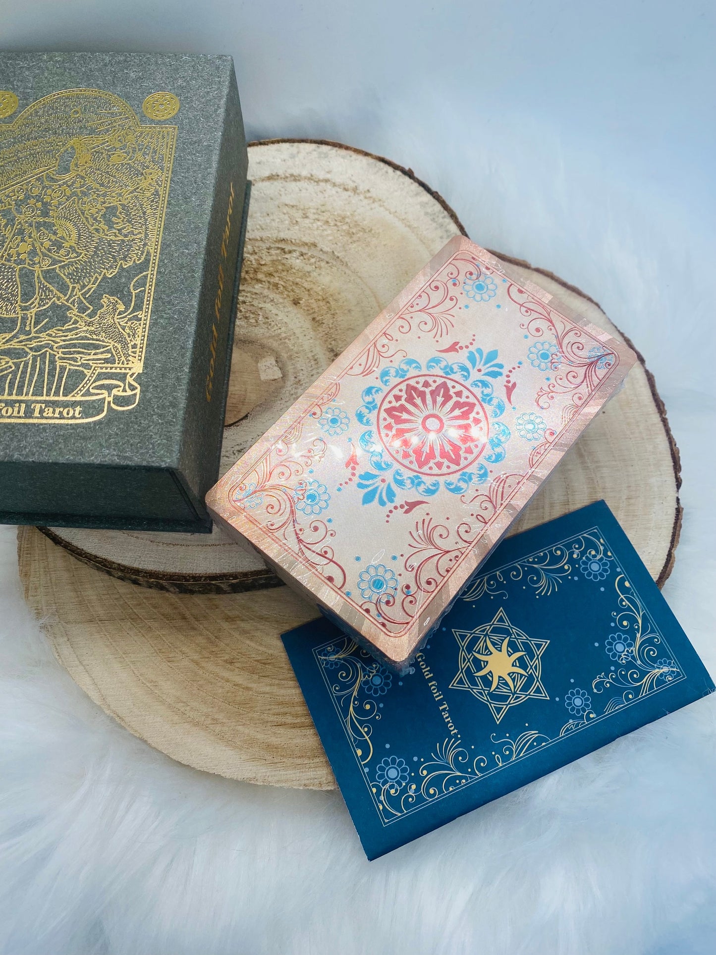 Rosé Tarot Deck mit Box und Anleitung / PLUS 3 Kristalle zum Schutz vor negativen Energien